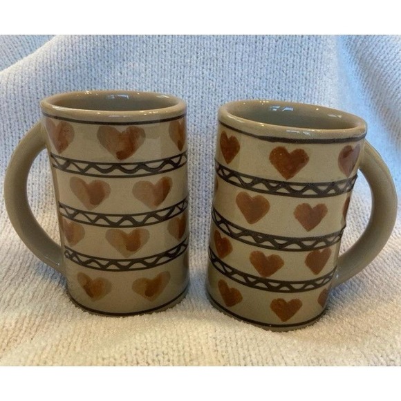 Vintage Hartstone Pottery Mugs, Set of 2, Handpainted Hearts And Squiggles EUC - Picture 1 of 10